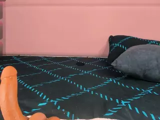 V I O L E T A's Live Sex Cam Show
