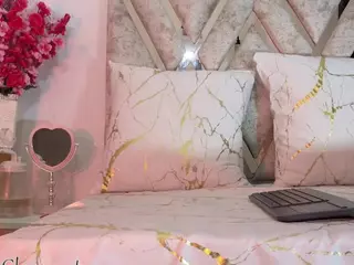 Cloe's Live Sex Cam Show