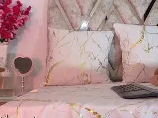 Cloe's Live Sex Cam Show