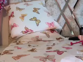 Cloe's Live Sex Cam Show
