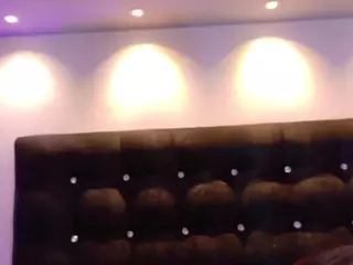 valen-scott's Live Sex Cam Show