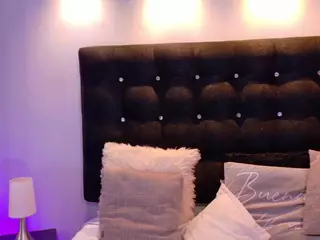 valen-scott's Live Sex Cam Show