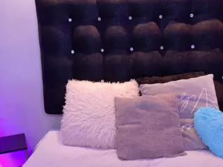 valen-scott's Live Sex Cam Show
