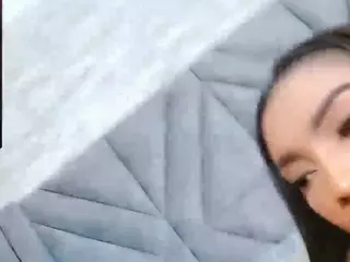 anniefoxx's Live Sex Cam Show
