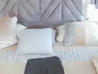 anniefoxx's Live Sex Cam Show