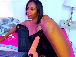 black-rosse's Live Sex Cam Show