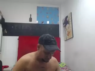 marckanjossi's Live Sex Cam Show
