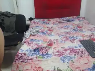 marckanjossi's Live Sex Cam Show
