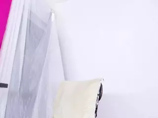 elikolanny's Live Sex Cam Show