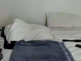 Hot Wife Mia's Live Sex Cam Show