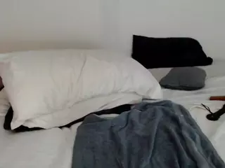 Hot Wife Mia's Live Sex Cam Show
