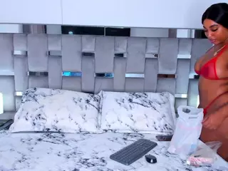 cammiila's Live Sex Cam Show