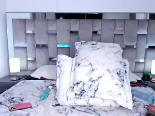 cammiila's Live Sex Cam Show