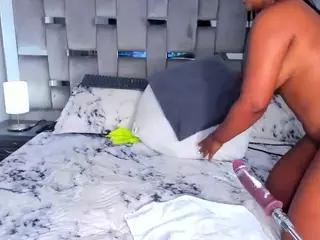 cammiila's Live Sex Cam Show