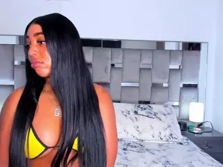 cammiila's Live Sex Cam Show