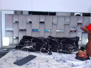 cammiila's Live Sex Cam Show