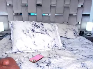 cammiila's Live Sex Cam Show
