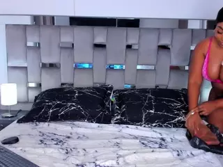 cammiila's Live Sex Cam Show