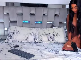 cammiila's Live Sex Cam Show
