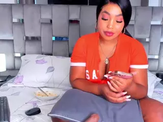 cammiila's Live Sex Cam Show
