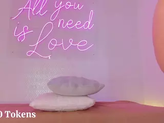 HAILEY's Live Sex Cam Show