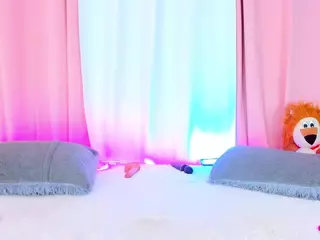 BrittanyJhons's Live Sex Cam Show