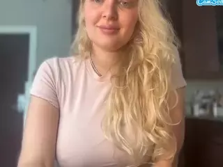 Nerdy Girl Ruby's Live Sex Cam Show