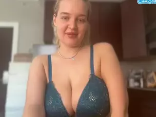Nerdy Girl Ruby's Live Sex Cam Show