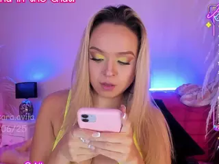 Queen S.'s Live Sex Cam Show