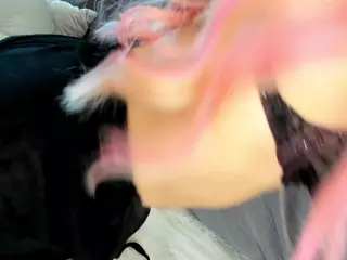 bella-sweeet's Live Sex Cam Show