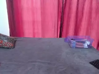 luiissa's Live Sex Cam Show