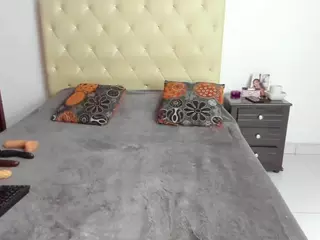 luiissa's Live Sex Cam Show