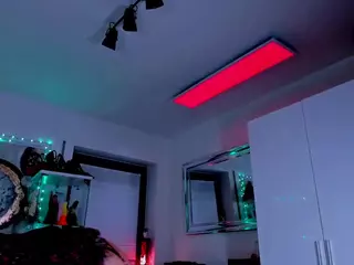 2bigass4_u's Live Sex Cam Show