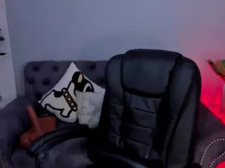 Ellie Mitchell's Live Sex Cam Show