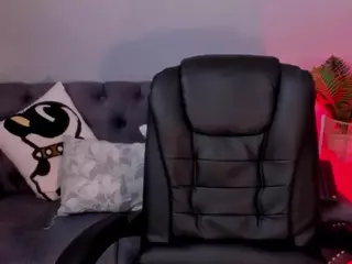 Ellie Mitchell's Live Sex Cam Show