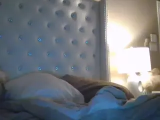 Creole Mon's Live Sex Cam Show