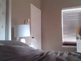 Creole Mon's Live Sex Cam Show