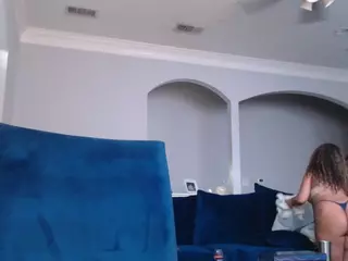 Creole Mon's Live Sex Cam Show