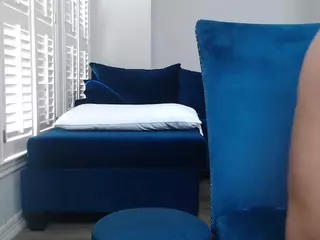 Creole Mon's Live Sex Cam Show