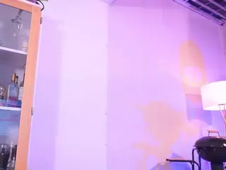 Lara Giraldo's Live Sex Cam Show