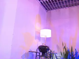 Lara Giraldo's Live Sex Cam Show