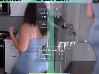 milavalentina's Live Sex Cam Show