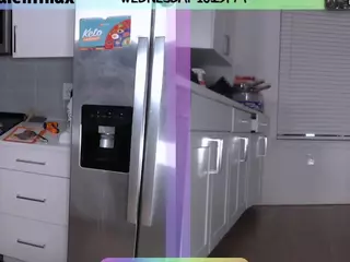 milavalentina's Live Sex Cam Show