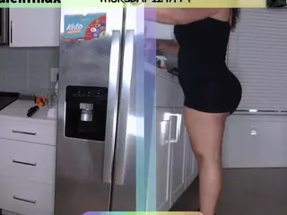milavalentina's Live Sex Cam Show