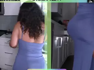 milavalentina's Live Sex Cam Show