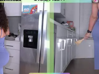 milavalentina's Live Sex Cam Show