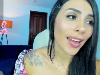 Sarah's Live Sex Cam Show