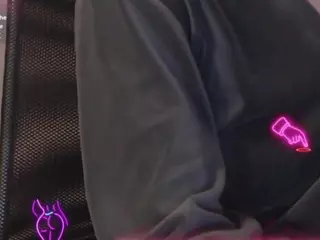 sharonlavie's Live Sex Cam Show