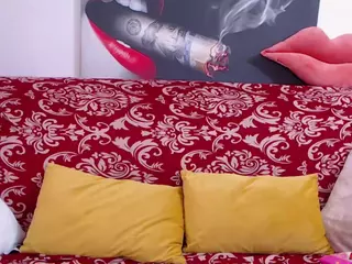 RaisaAllen's Live Sex Cam Show