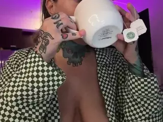 airgead's Live Sex Cam Show